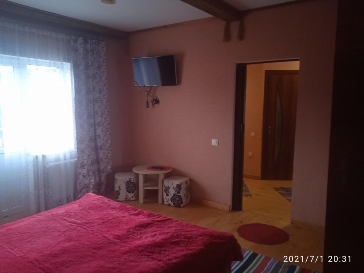 У Марка Hajasd Kültér fotó