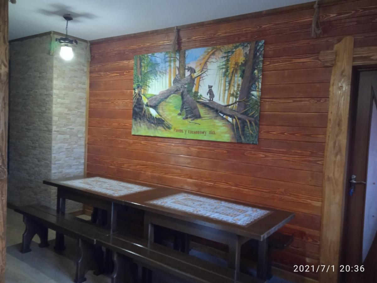 У Марка Hajasd Kültér fotó