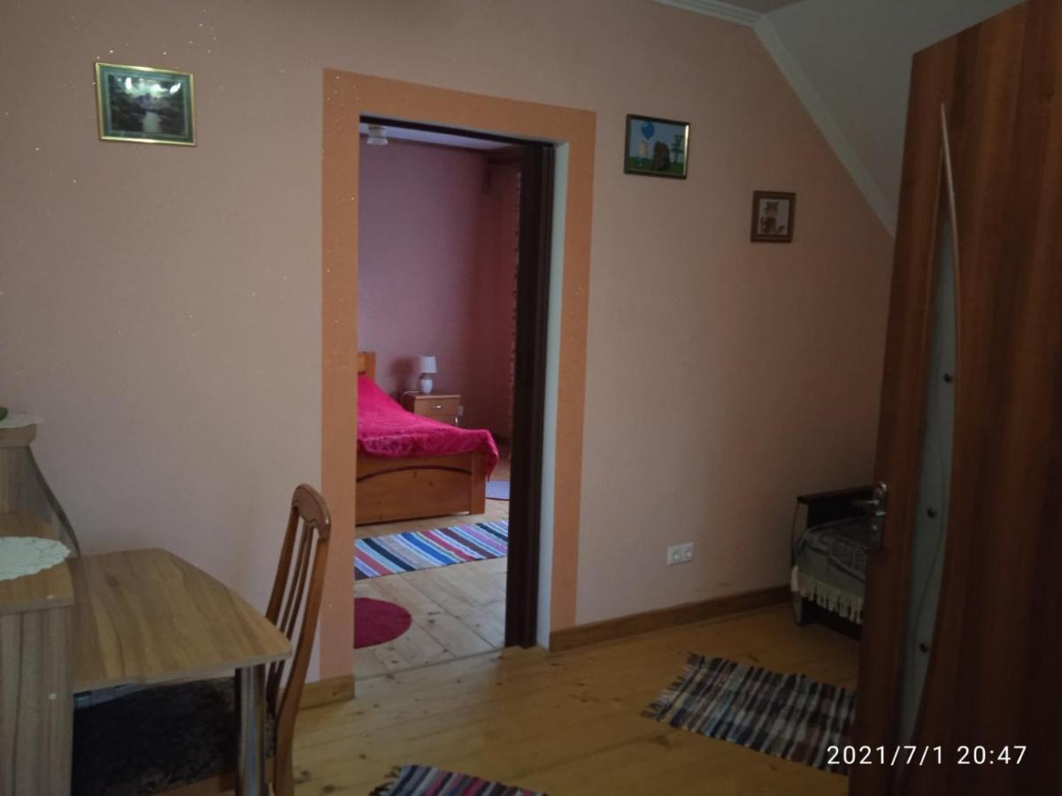 У Марка Hajasd Kültér fotó
