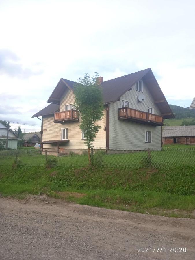 У Марка Hajasd Kültér fotó